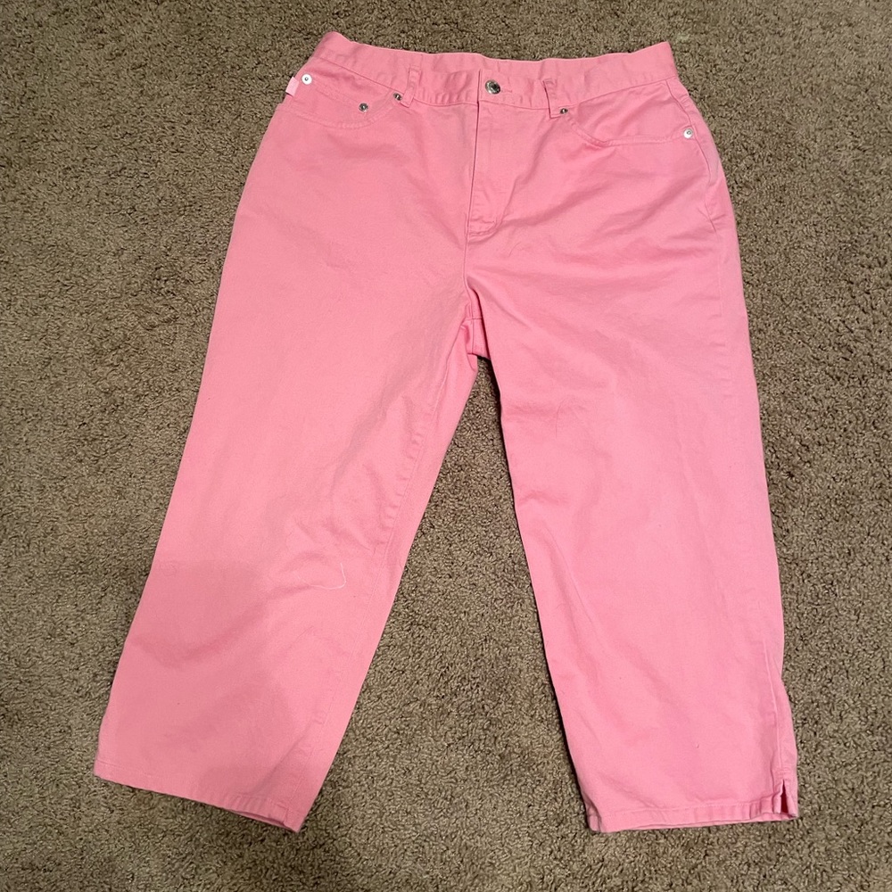 Pink Ralph Lauren Capris